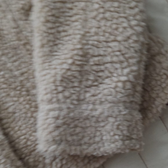 Y2k Hollister Beige Sherpa Jean Jacket - Picture 8 of 15